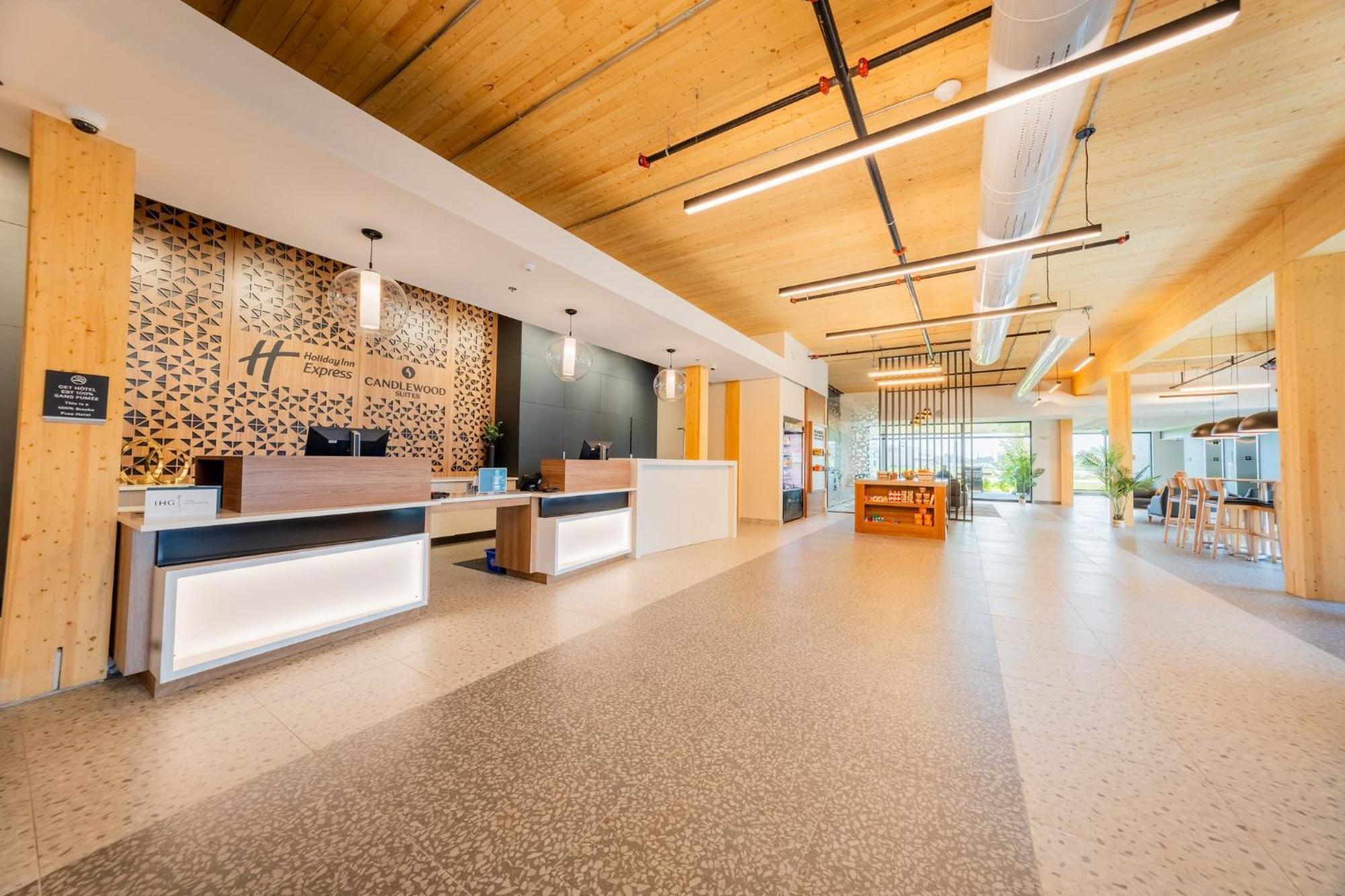 Holiday Inn Express & Suites - Trois Rivieres Ouest By Ihg Dış mekan fotoğraf